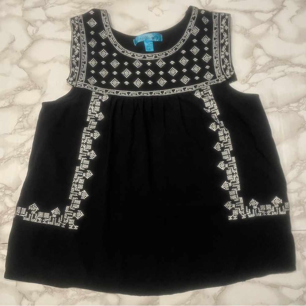 Buttons Embroidered Top